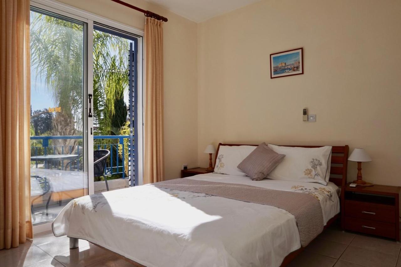 Villa Ilios In Kato Paphos Exterior photo