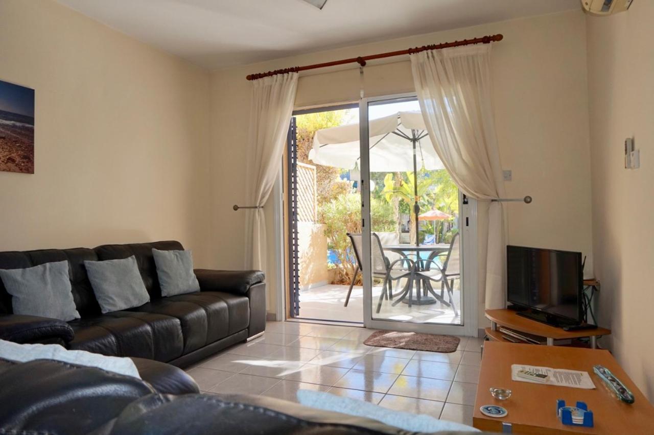 Villa Ilios In Kato Paphos Exterior photo